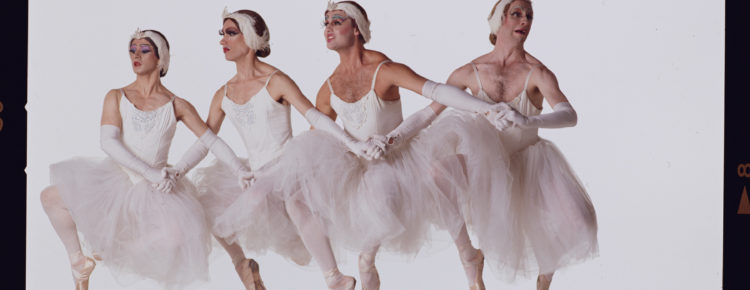 Les Ballets Trockadero de Monte Carlo - photo by Lois Greenfield