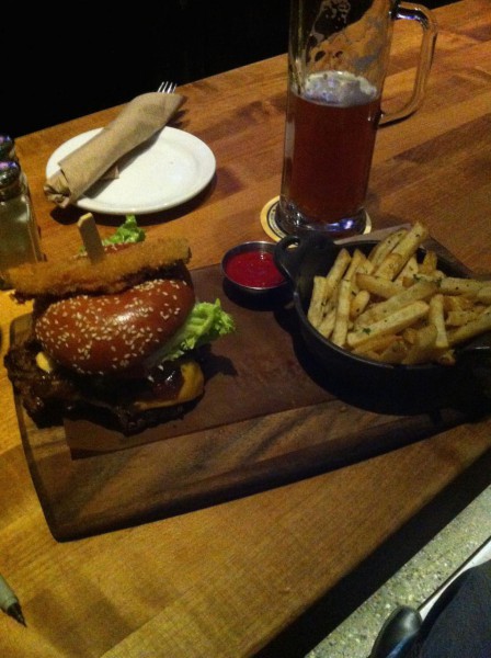 T & B Tavern Burger