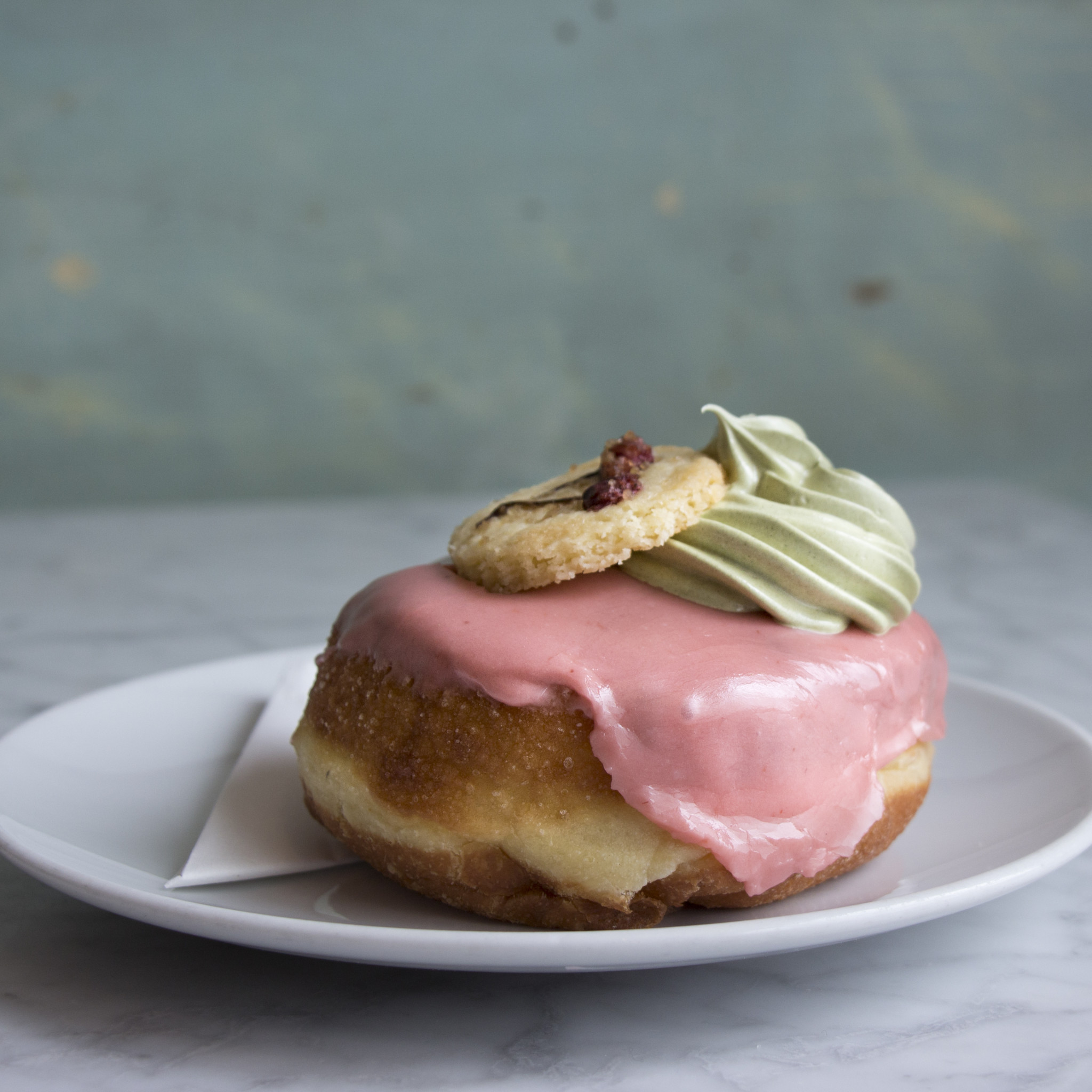 Vancouver’s In Bloom and So Are Lucky’s ‘Sakura’ Doughnuts! - My VanCity