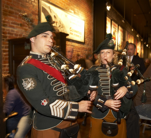 The Irish Heather - Irish Pipers