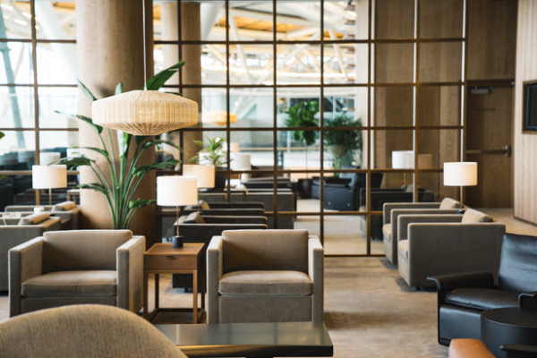 cathay pacific lounge