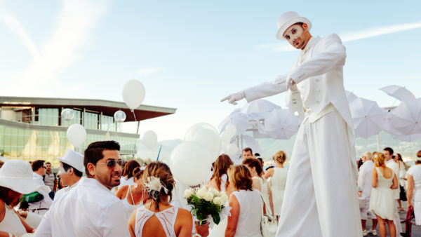 le diner en blanc 2015 - photo credit Johnothan Evans