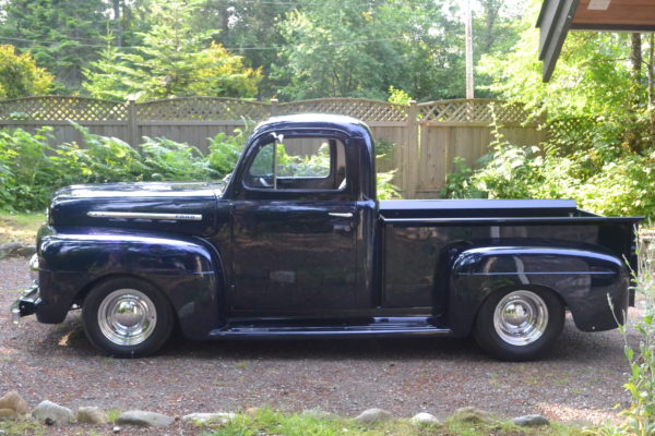 1951 (modified) Ford pick-up