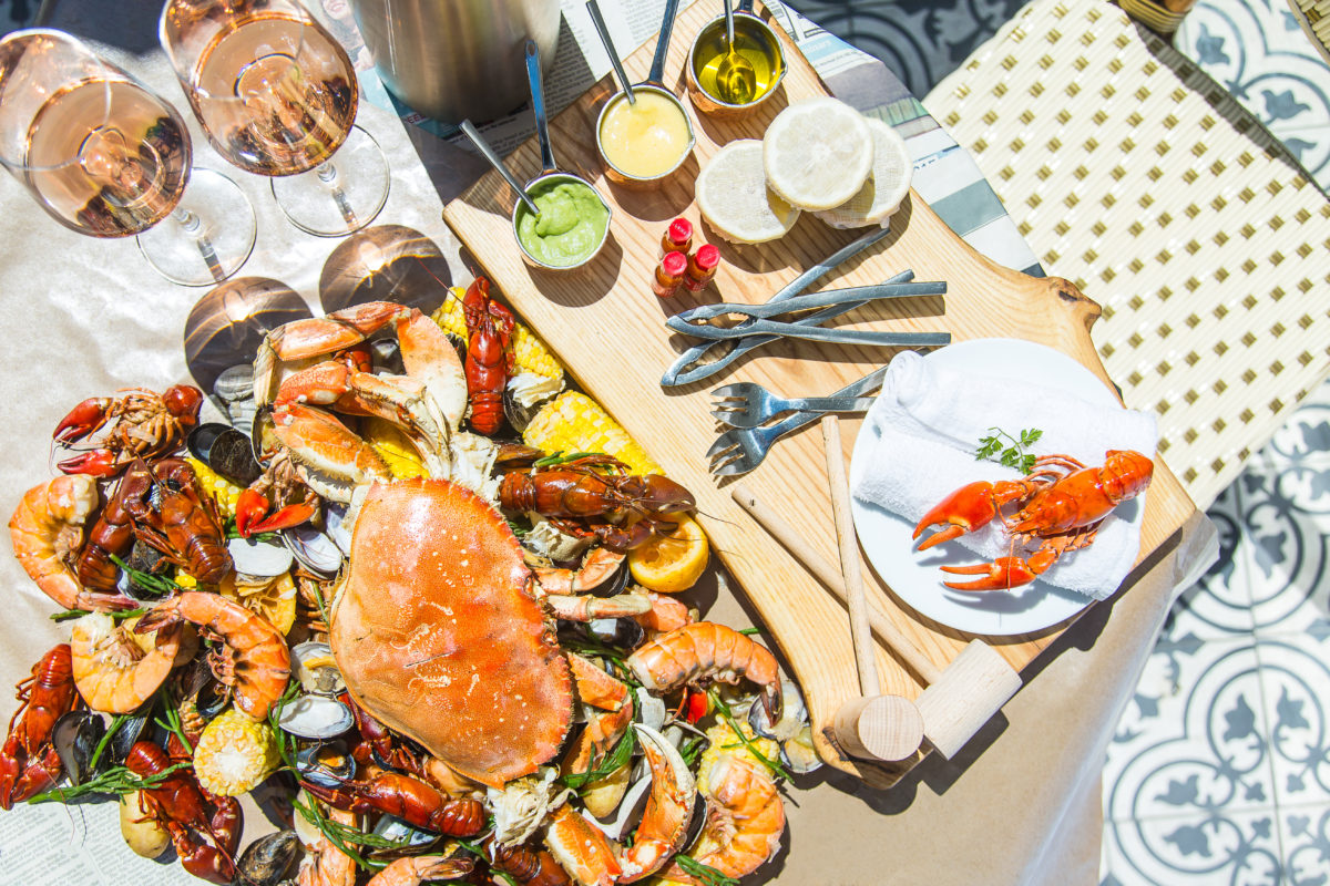 DANCING IN SEPTEMBER BOULEVARD KITCHEN & OYSTER BAR EXTENDS POPULAR