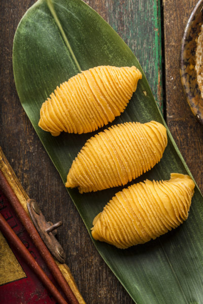 MOTT 32 Australian Wagyu Beef Puff - courtesy of Mott 32 Hong Kong